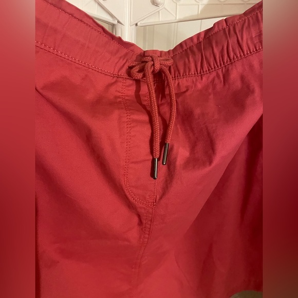 NEW CROFT &‎ BARROW Watermelon Skirt w/ Pockets - Picture 2 of 6